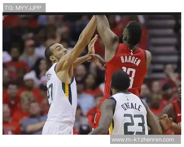 2026年3月份新闻和平精英评论FPX在防守策略中的优势与不足分析